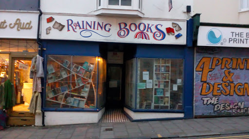 Raining Books - Visual