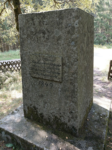 Schmidts Denkmal