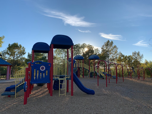 Ridgepointe Park - Visual