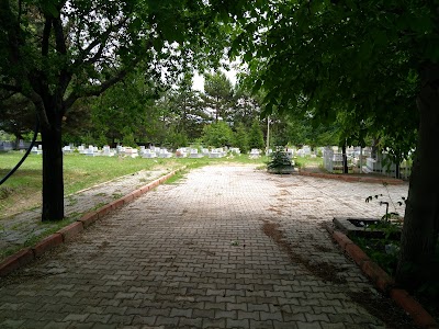 İsahocalı Mezarlığı