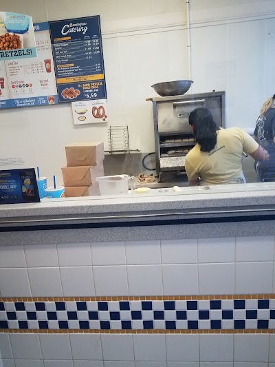 Auntie Anne