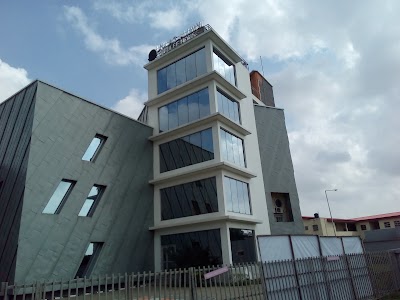 Photos of Unilag Alumni Jubilee House Park