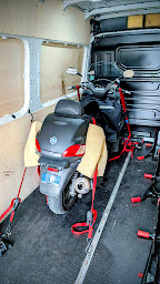 Photo n°14 de Motorbike Transport à Charbonnières-les-Bains (Société de transport routier)