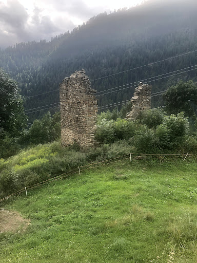 Torre di Strombiano datata intorno al 1300 e probabilmente collegata al sistema del Castello di Ossana - Thumbnail