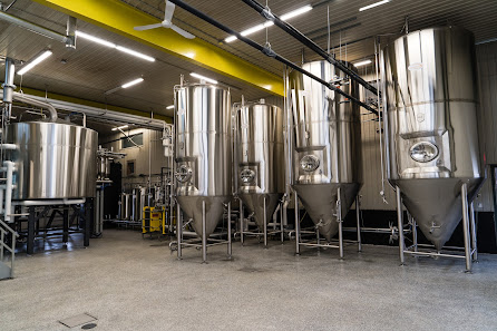Le Grimoire - Microbrasserie / Fabrique - Boutique 1546 Rue Principale, Granby, QC J2J 0S6, Canada