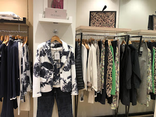 Photo n°10 de BOUTIQUE TERRE DE FEES REIMS à Reims (Magasin de vêtements pour femmes)