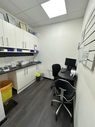 Dedham Pharmacy and Travel Clinic Open Times