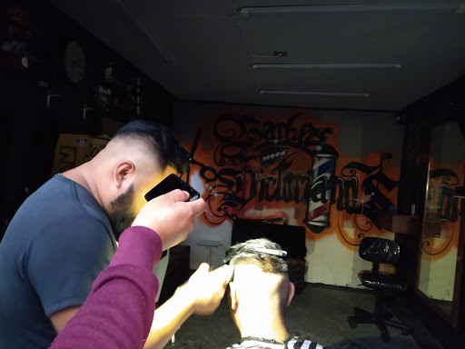 Victoriano's Barber - Thumbnail