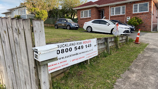 Auckland Kiwi movers