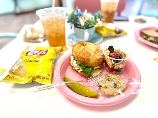 Teatime Bakery & Cafe - Thumbnail