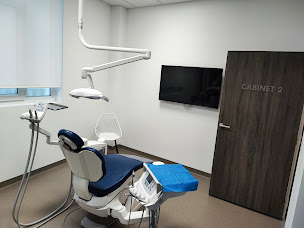 Photo n°3 de Dr. Cervatiuc Gabriel à Dijon (Dentiste)