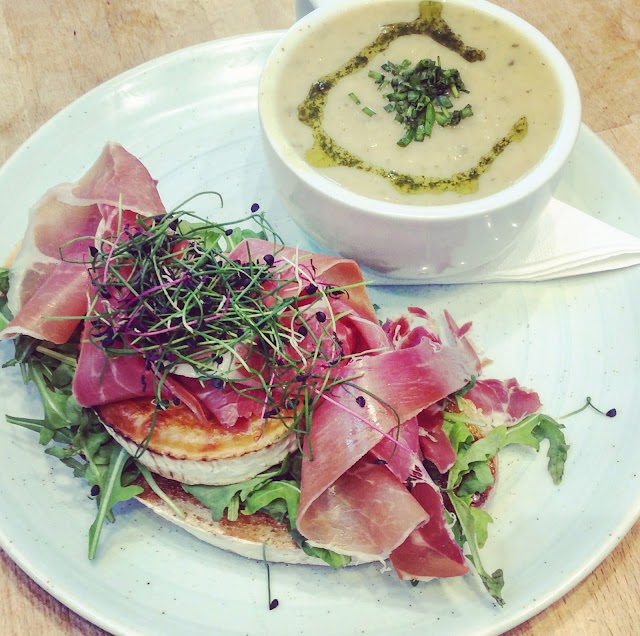 Wild Wood Cafe
