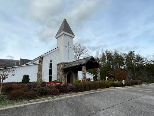 St Helena Catholic Church - Thumbnail