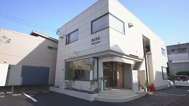 髪質改善ヘアエステRAVIE