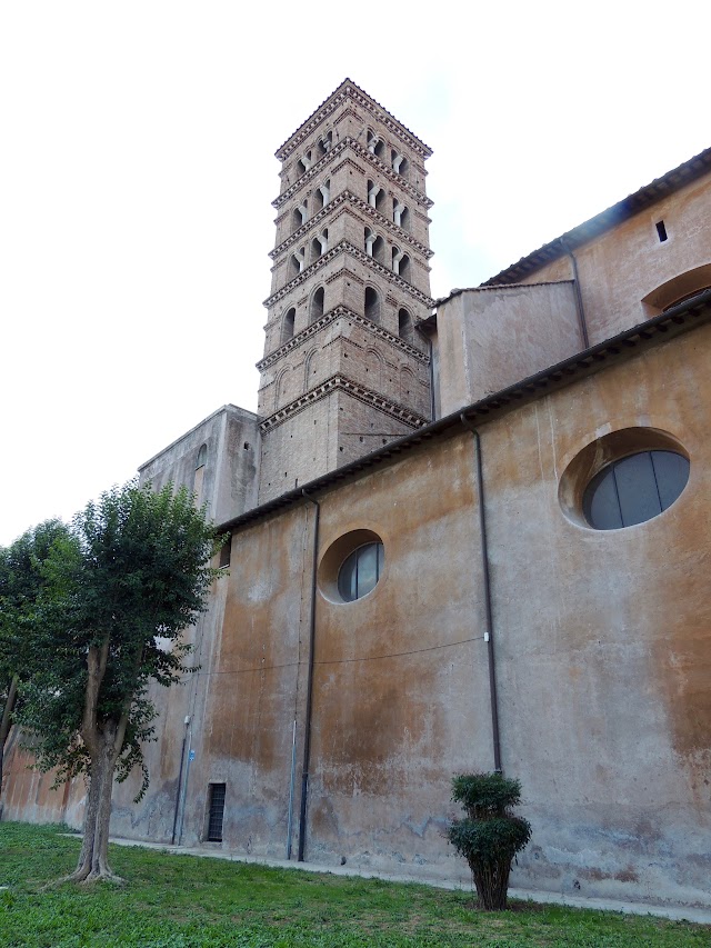 Basilique Santi Bonifacio e Alessio