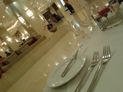Photos of Cinnamon Lakeside Colombo