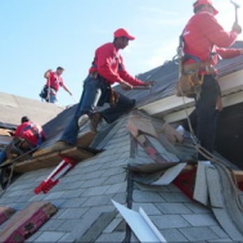 Roofing Team - Visual