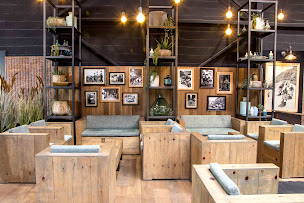 Photo n°132 de Place des Oliviers Lesquin à Lesquin (Brasserie)