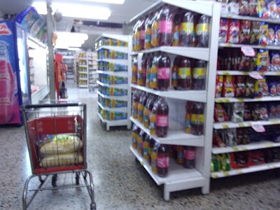 Photos of Supermercado Los B&uacute;caros
