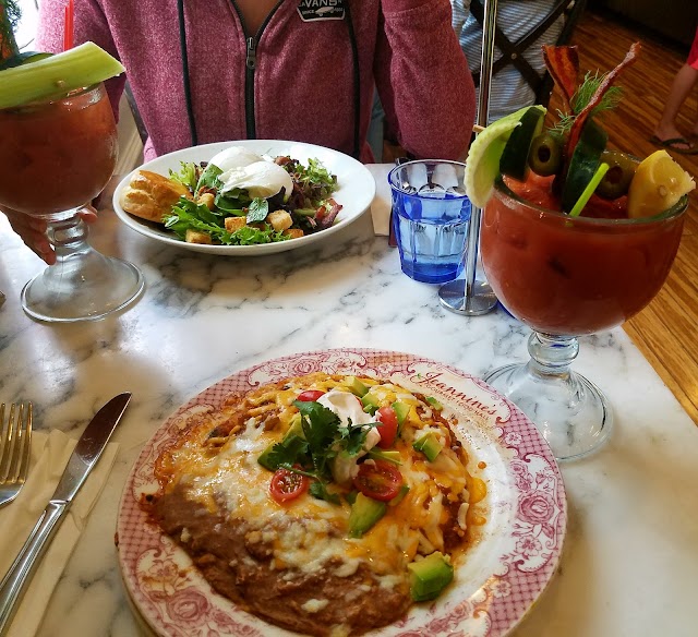 Jeannine's Restaurant & Bakery