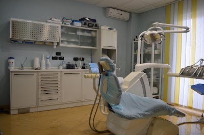 Studio Dentistico Dott.Daqua Giuseppe