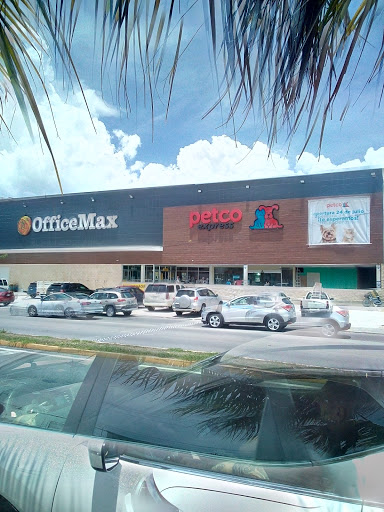 Petco Playa del Carmen