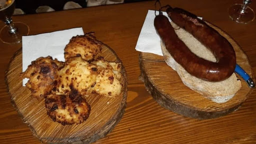 Black Beards Tavern - Thumbnail