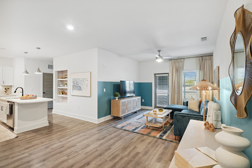 Solay Horizon West Apartments Gallery - United States
