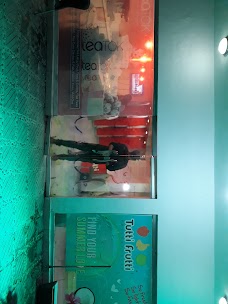 Tutti Fruiti peshawar