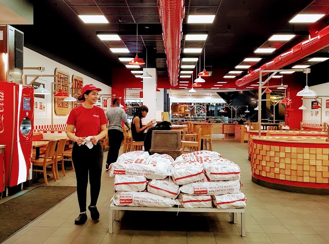 Five Guys Westfield Stratford