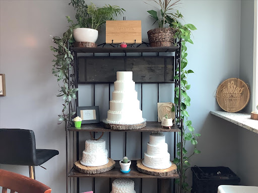 Twisted Cupcake - Visual