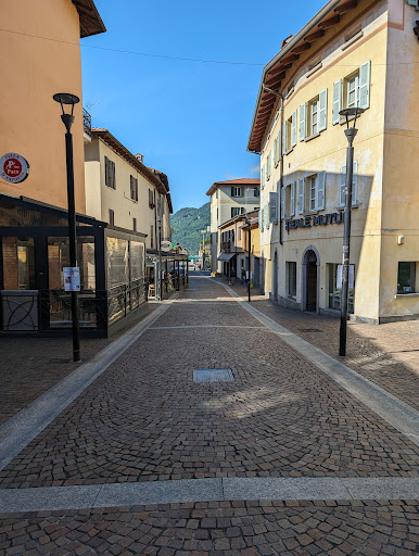 Reale Mutua Assicurazioni - Sub. Mandello Del Lario - Thumbnail
