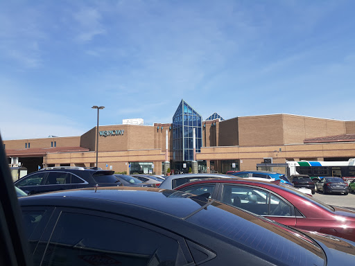 Westmount Mall at Stop 5 - #2437 - Thumbnail