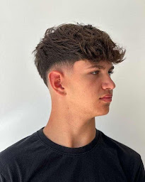 Photo n°14 de Studio Coiffure à Coulommiers (Salon de coiffure)