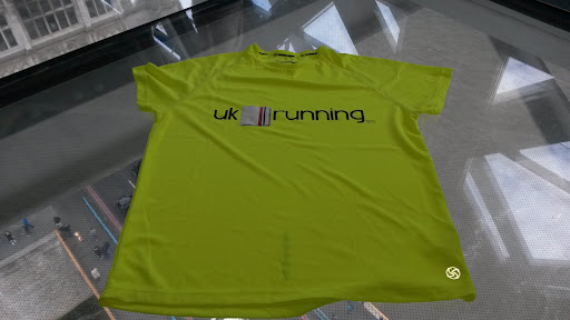 UK RUNNING - Visual