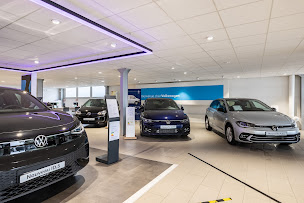 Photo n°4 de Volkswagen Villaines sous Bois Courtoise Motors à Villaines-sous-Bois (Garage automobile)