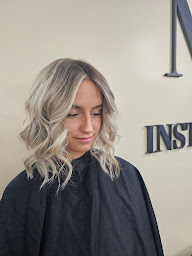 Photo n°15 de NB Institut. Coiffure, Cils et Uv à Toulouse (Service d'esthétique)