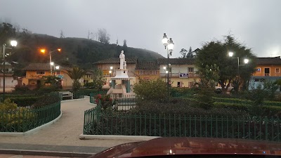 Photos of Parque San Lorenzo De Bol&iacute;var