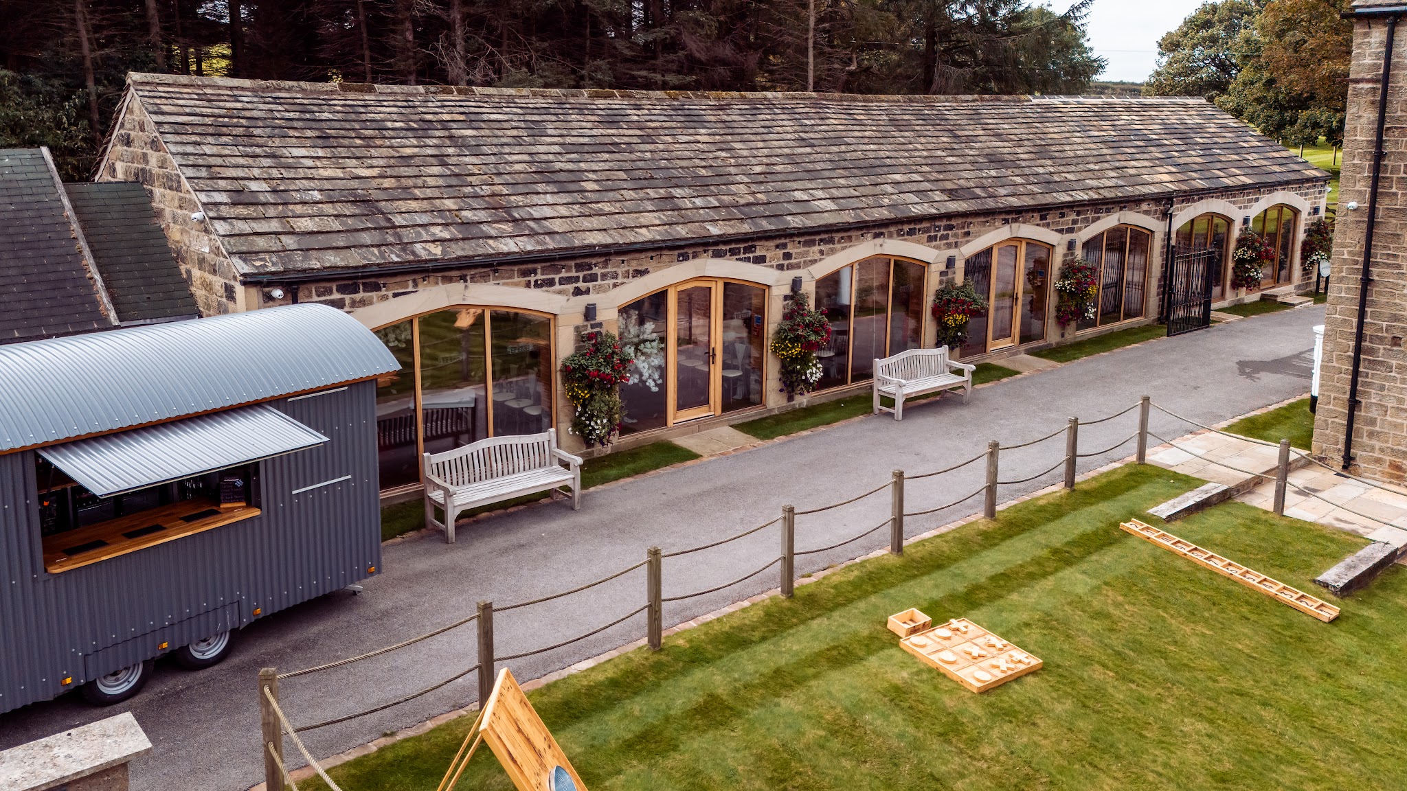 Spicer Manor - Venues - photo 1