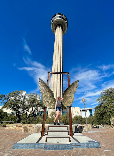 Alas de México (Wings of Mexico)