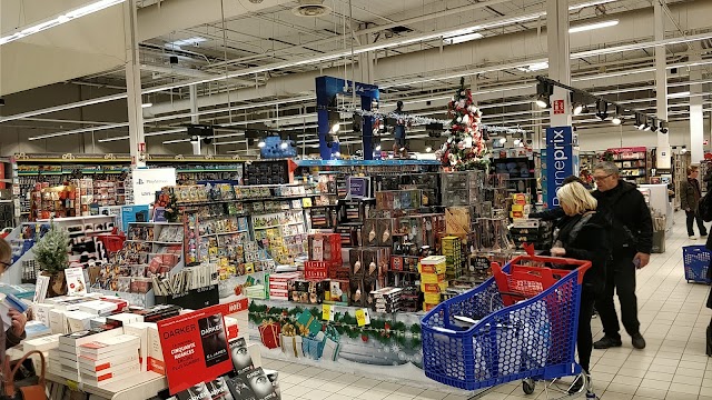 CARREFOUR CHAMBOURCY