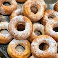 スギタベーカリー