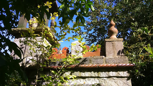 The Secret Garden at Serles House - Thumbnail