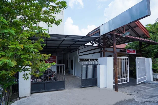 SPOT ON 2479 Berkah Residence