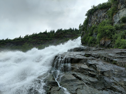Nugget Falls - Thumbnail