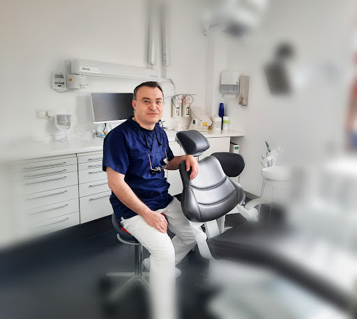 Zahnarztpraxis - Dr.med.dent.habil.M.Ghazal - Thumbnail