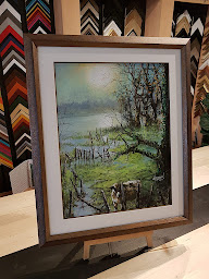 Photo n°16 de L'Atelier De Vanessa - Encadrements - Cadres - Expositions d' artistes - Restauration d'oeuvre d'art à Laval (Magasin d'encadrement)