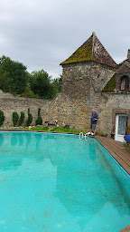 Photo n°3 de Manoir de Montaphilant à Trancault (Piscine)