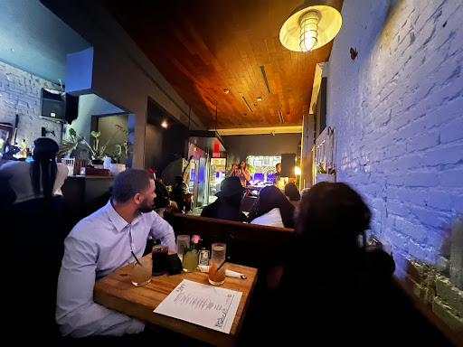 Mr. Braxton Bar & Kitchen - Thumbnail