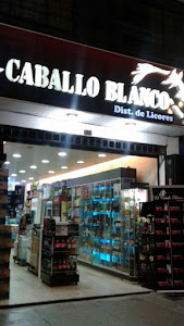 El Caballo Blanco 0